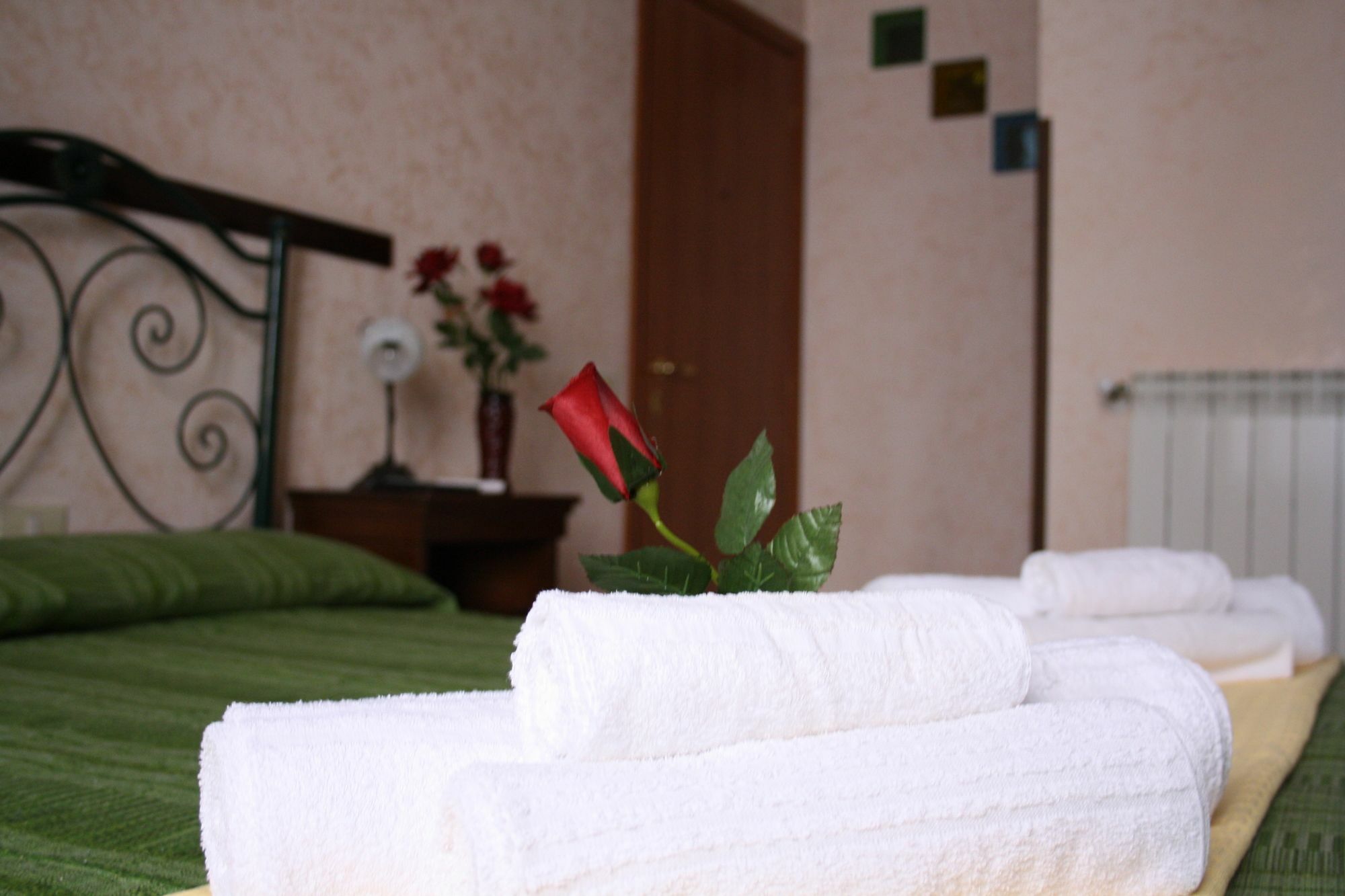 Cityguesthouse קטנזארו מראה חיצוני תמונה