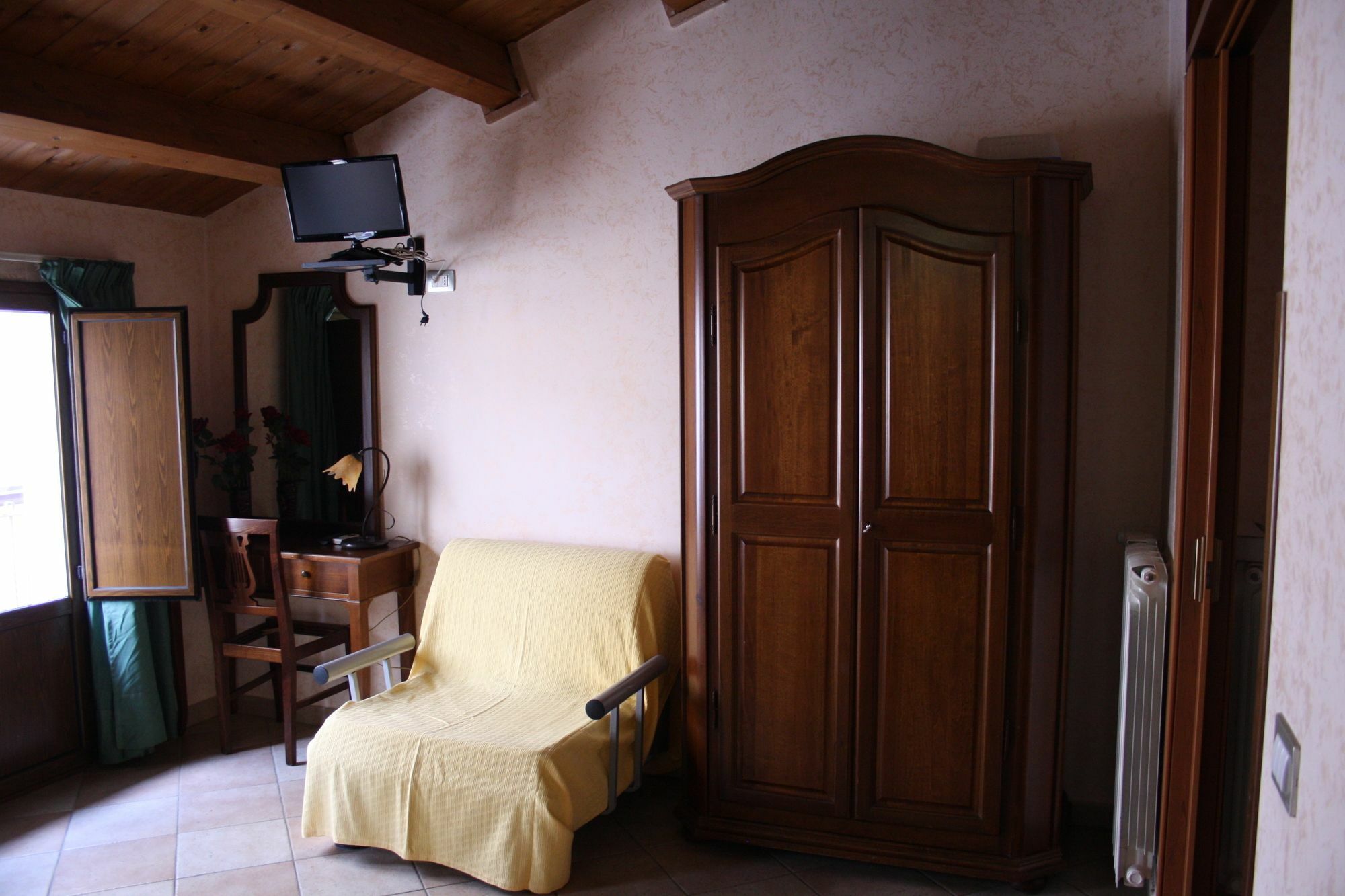Cityguesthouse קטנזארו מראה חיצוני תמונה